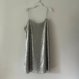 Nasty Gal Sequin Silver Strappy Mini Dress Size 4 thumbnail 3