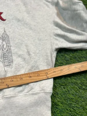 Abercrombie & Fitch New York NYC Graphic Cropped Sweatshirt Womens XS Gray thumbnail 5