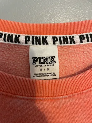 PINK - Victoria's Secret Sweatshirt thumbnail 3