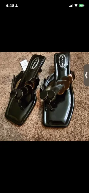 Scoop Black Floral thumbnail 2