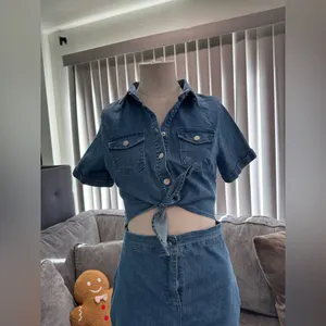 BUNDLE 2 ITEMS FOR $8✨ 🌸AMTIOUS western denim cutout dress ✨ Blue Size M thumbnail 8
