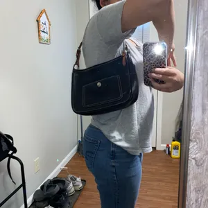 Coach Black Leather Shoulder Bag thumbnail 7