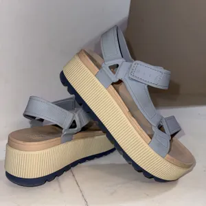 Reef Water Vista Higher Platform Sling Back Periwinkle Tan Sandals Womens Size 7 thumbnail 16