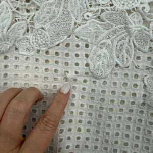 Zara Collection‎ Eyelet Mesh Lace Top Womens Small White Floral Applique Batwing thumbnail 2