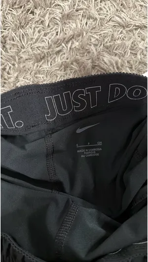 Nike Shorts thumbnail 2