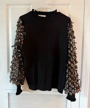 Cheetah Print long sleeve sweater Black Size L thumbnail 1