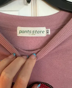 pants store sweatshirt  thumbnail 3