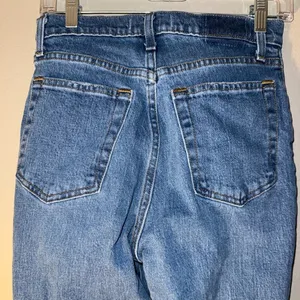 Abercrombie & fitch curve love 90’s straight ultra high rise jeans 6/28 Short #7 thumbnail 6