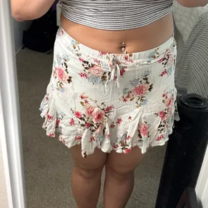 2Bella Floral skort thumbnail 3