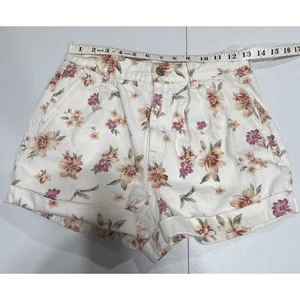 American Eagle Mom Short Womens 4 High Waist Cuffed Pleated Off White Floral thumbnail 7