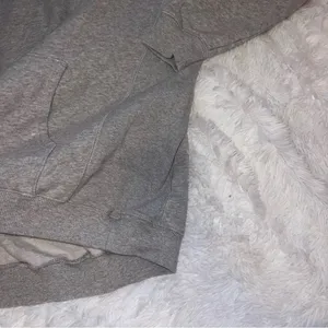 Aerie Gray Graphic Hoodie Sweatshirt “Be The Real You” Size Medium thumbnail 4