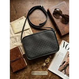 Gucci Crossbody‎ Bag Womens Small Brown 1970s Vintage GG Camera Bag Luxury thumbnail 2