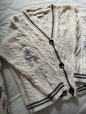 Taylor Swift Cardigan thumbnail 1