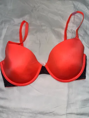 PINK Victoria's Secret Bra thumbnail 3