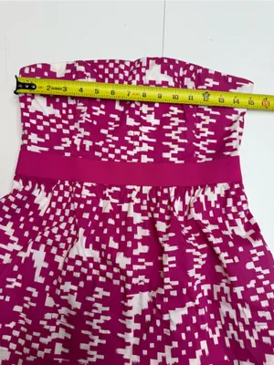 Banana Republic Strapless Fuchsia Patterned Tiered Dress size 4 thumbnail 5