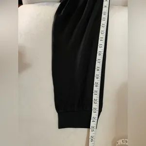 Vuori NWT Lux Black Sleeveless Jumpsuit Size M Jogger bottom thumbnail 10