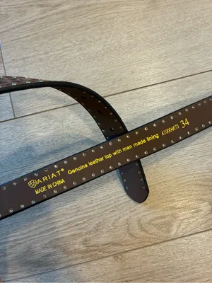 NWT Ariat Women’s Embossed Floral Nail Edge Belt Brown Size 34 thumbnail 3