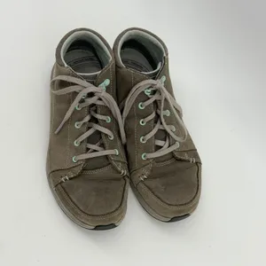 Ahnu Women 7 Grey Leather Suede Lace Up Hiking Ankle Boots 1009551CLGY thumbnail 2