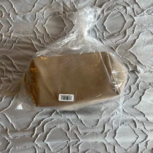 NIB/NWT Ulta Faux Crocodile Leather Makeup Bag thumbnail 2