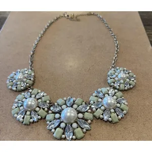 Vintage Necklace Statement Round Faux Pearl Gold Tone thumbnail 3