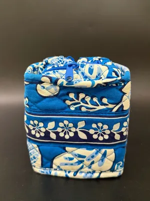 VERA BRADLEY Blue Lagoon Quilted Floral All Wrapped Up Jewelry Cosmetic Bag thumbnail 8