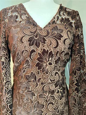 Kensie Chocolate Brown Floral Lace V-Neck Long Sleeve Dress thumbnail 3