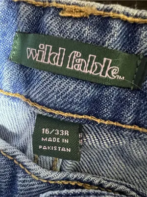 Wild Fable Highest Rise Mom Shorts Denim with Happy Embroidery Size 16 / 33R thumbnail 7