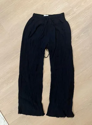 Abercrombie & Fitch Women’s Textured Pull On Pant thumbnail 1