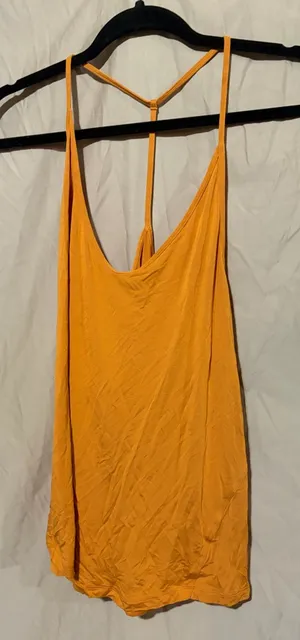 Lululemon tank top thumbnail 1