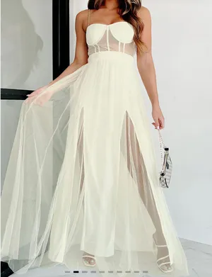 Boutique Ivory Corset Maxi Dress thumbnail 4