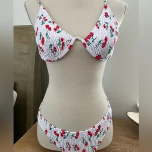 NWOT Cherry bikini White Size L thumbnail 3