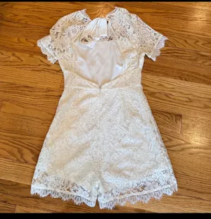Francesca’s White Lace Romper Shorts Mini Dress Open Back Graduation M Summer thumbnail 4