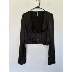 Free People Black Olivia Satin Ruffle Hook Eye Long Sleeve Crop Top Size S thumbnail 6