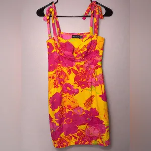 PrettyLittleThing Yellow & Pink Floral Tie-Shoulder Mini Dress thumbnail 2
