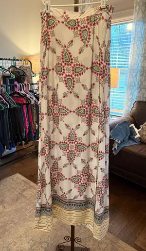 Love Riche NWOT Beautiful Print Faux Wrap Maxi Skirt with Lining thumbnail 1