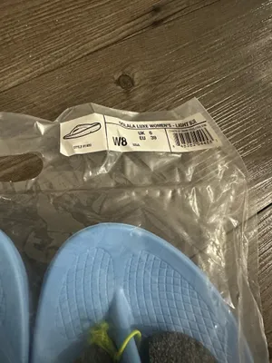 Brand New Oofos Blue Size 8 thumbnail 2