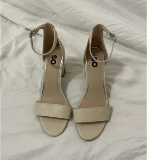 SO Heels thumbnail 2