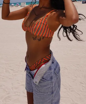 Triangl Bikini Set thumbnail 3
