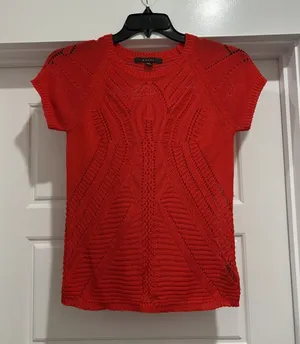 Fever Red Knitted Short Sleeve Top Sweater Size Medium Game Day USA Holiday thumbnail 1
