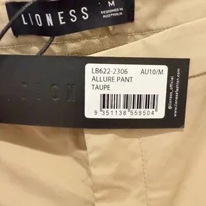LIONESS‎ Allure Pant in Taupe NWT size 10 thumbnail 8