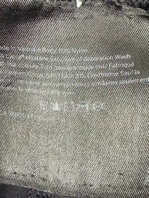 Lululemon Wunder Under High Rise 28 Logo Flourish Foil Leggings Black Size 4 thumbnail 6