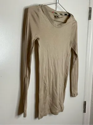 Burberry Long Sleeve Tee Size S thumbnail 2