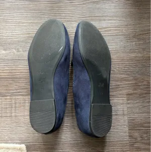 H&M Navy Suede Loafers thumbnail 4