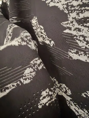 Gymshark Women's Adapt Camo Seamless Track Jacket Black Light Gray Jacquard Small thumbnail 8