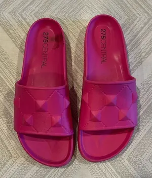 275 Central Women’s Hot Pink Fuchsia Rubber Stud Detail Slides - Size 38 thumbnail 1