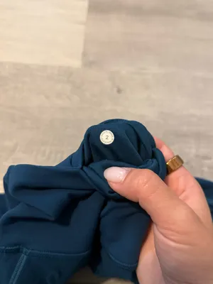 Lululemon Align Biker Shorts with pocket thumbnail 3