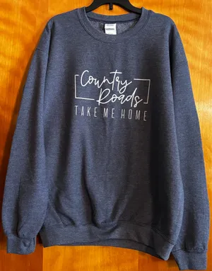 Gildan Heavy Blend - Country Roads Take Me Home Sweatshirt - Size M thumbnail 1