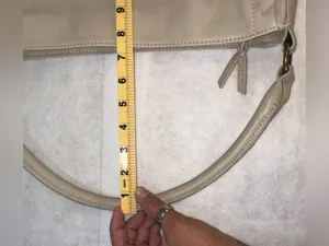 Frye And Co. Aurora Hobo Shoulder Bag Crossbody Strap Cream Whipstitch Pockets thumbnail 15