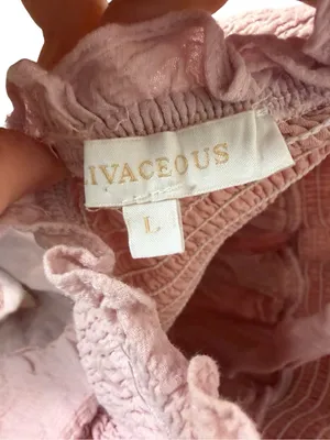 ✨ Olivaceous Size L Pink Floral Embroidered Halter Tiered Mini Dress 🌸✨‎ thumbnail 6