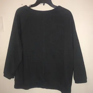 Victoria’s Secret pullover light sweater L thumbnail 6